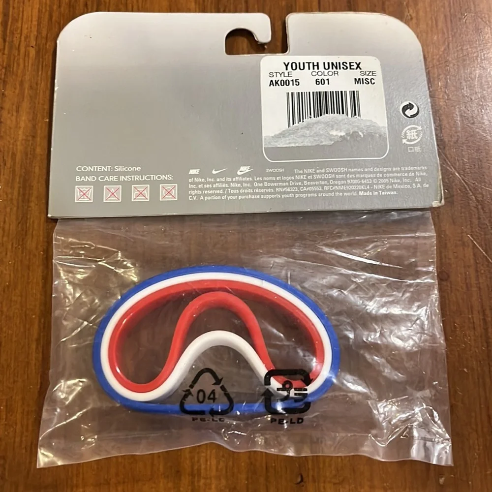 Nike Baller ID bands wristbands YOUTH sized 2005 white red blue Heart
